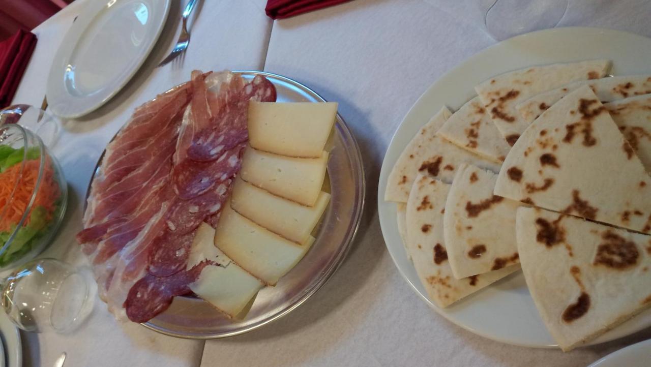 Hotel La Caravella Bellaria-Igea Marina Eksteriør billede