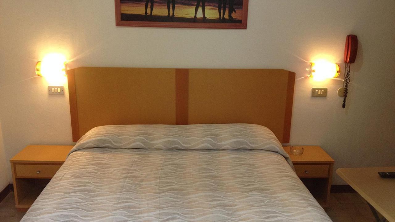 Hotel La Caravella Bellaria-Igea Marina Eksteriør billede